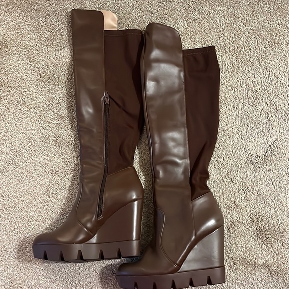 BCBG MaxAzria Dark Brown Wedge Knee High Boot - Picture 3 of 5